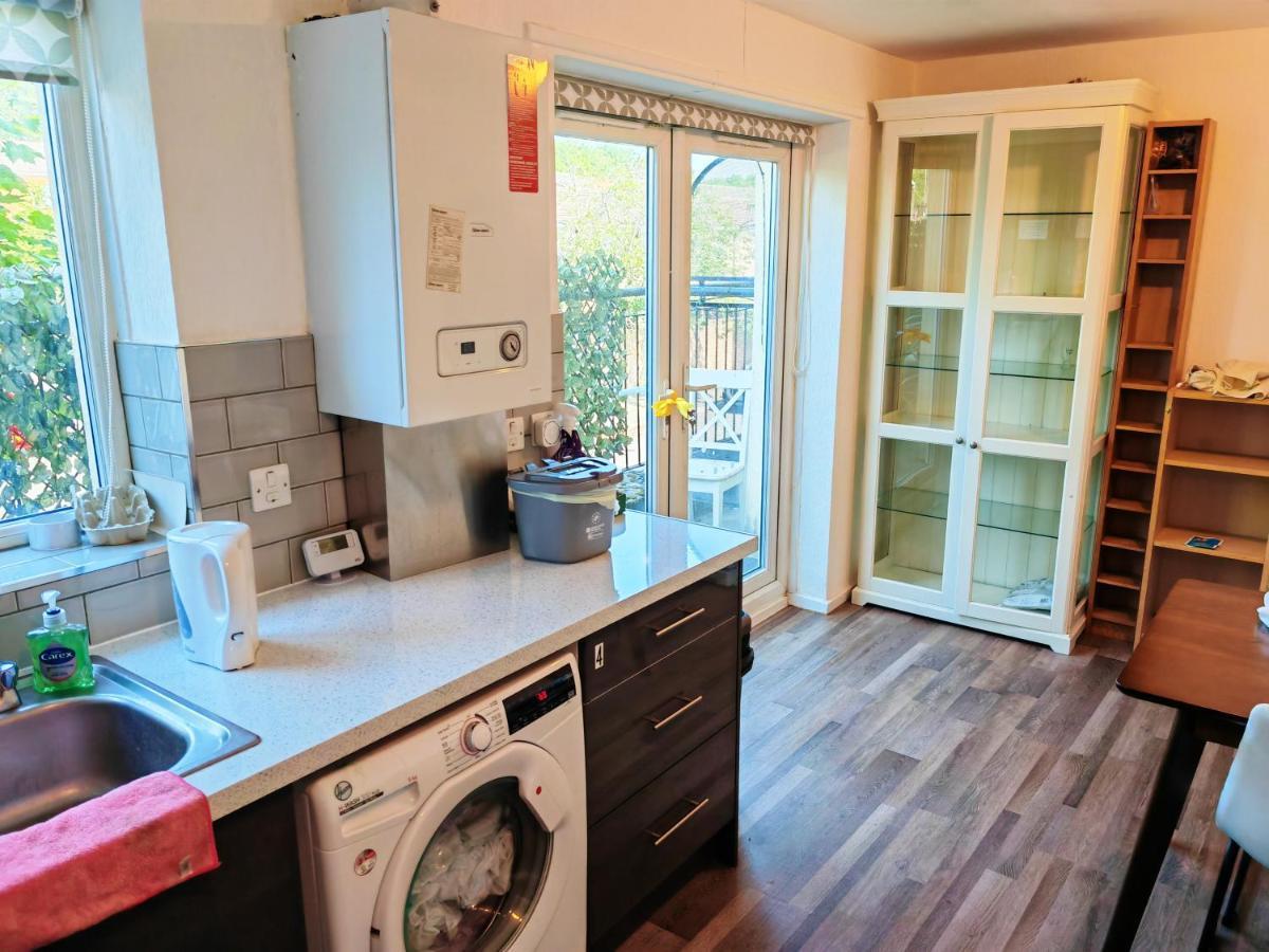 Holiday Home Манчестер Екстер'єр фото