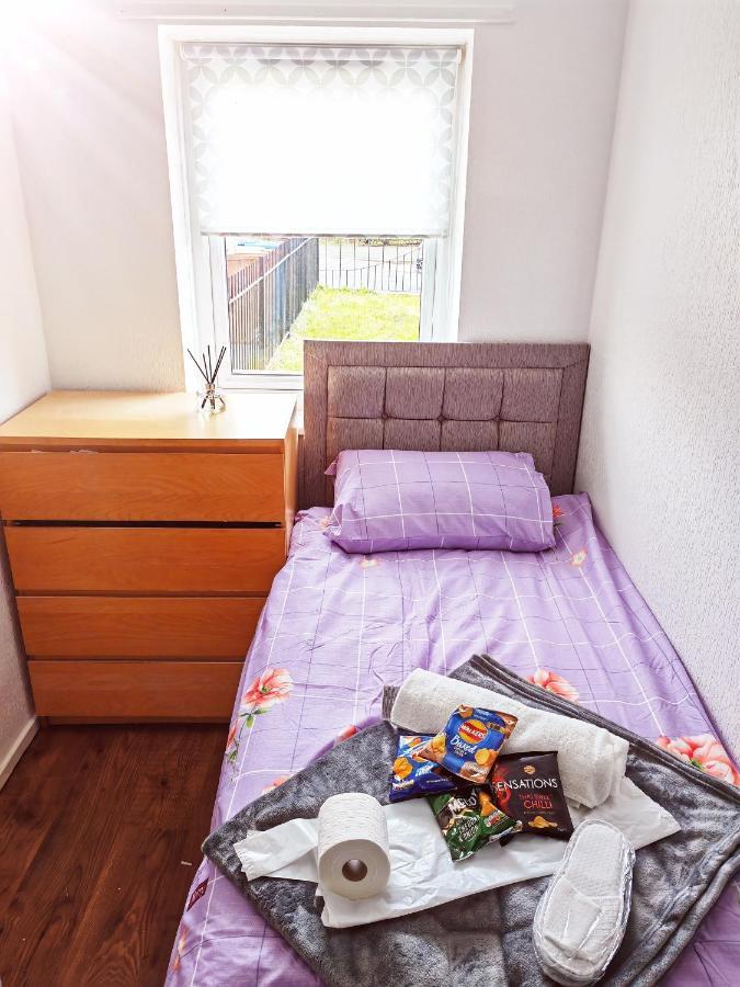 Holiday Home Манчестер Екстер'єр фото