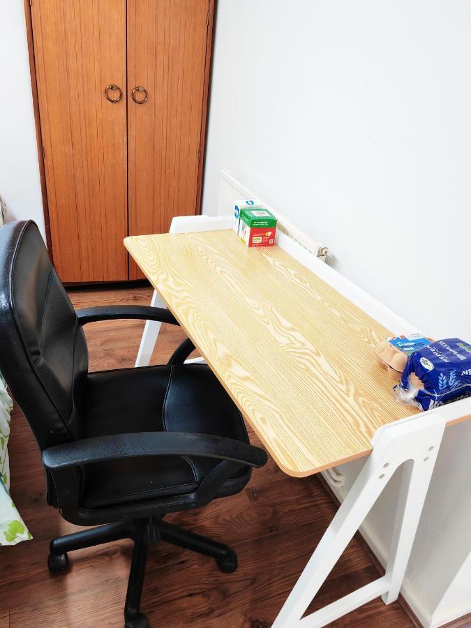 Holiday Home Манчестер Екстер'єр фото